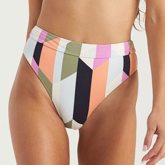 Billabong Striped Plunge Bikini Set - Picture 12 of 13